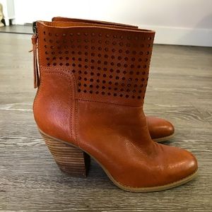 Nine West Leather Boots size 7
